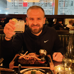 Single Arab man in New York, NY, United States