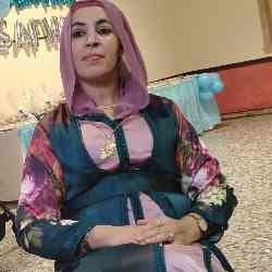 Single Arab woman in Verona, VR, Italy