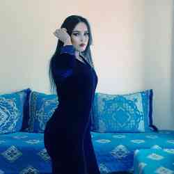 Single Arab woman in Casablanca, Maroc, Morocco