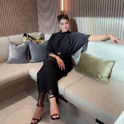 Single Arab woman in Manchester, UK, United Kingdom