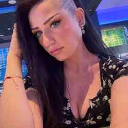 Single Arab woman in Lafayette, LA, United States