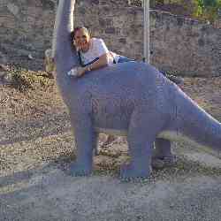 Single Arab woman in Sevilla, España, Spain