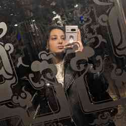 Single Arab woman in Paris, France, France