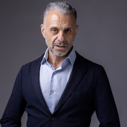 Single Arab man in Innsbruck, Österreich, Austria