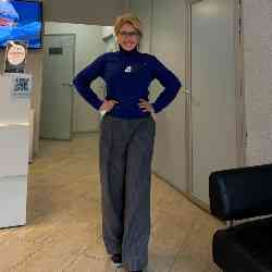 Single Arab woman in Manama, Бахрейн, Bahrain