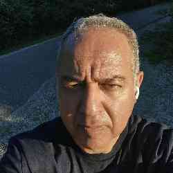 Single Arab man in Ann Arbor, MI, United States