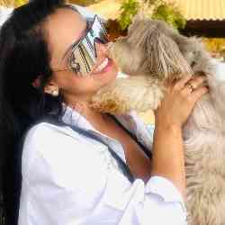 Single Arab woman in São Paulo, SP, Brazil