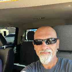 Single Arab man in Kingman, AZ, United States