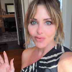 Single Arab woman in Dallas, TX, United States