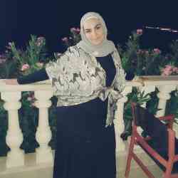 Single Arab woman in Louta, المغرب, Morocco