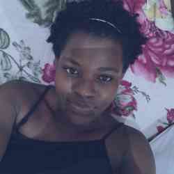 Single Arab woman in Mukono, Uganda, Uganda