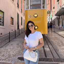 Single Arab woman in Casablanca, Maroc, Morocco