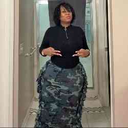 Single Arab woman in Fishers, IN, United States