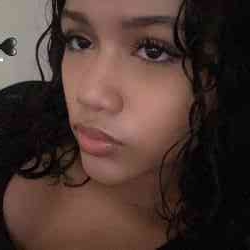 Single Arab woman in Niagara Falls, ON, Canada