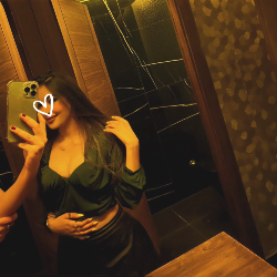 Single Arab woman in Rabat, Maroc, Morocco