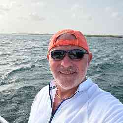 Single Arab man in Sugar Land, TX, United States