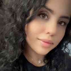 Single Arab woman in Orlando, FL, United States