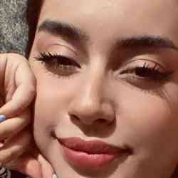 Single Arab woman in Shiraz, استان فارس, Iran