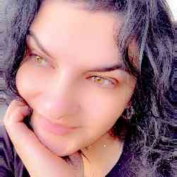 Single Arab woman in Cleveland, OH, United States