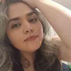 Single Arab woman in Istanbul, İstanbul, Turkey