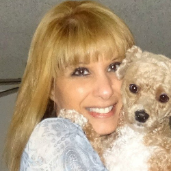 Single Arab woman in Palm Beach Gardens, FL, United States