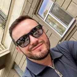 Single Arab man in Doha, Doha Municipality, Qatar