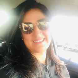 Single Arab woman in Istanbul, İstanbul, Turkey