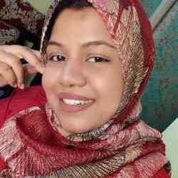 Single Arab woman in Dhaka, Bangladesh, Bangladesh