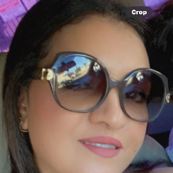 Single Arab woman in Los Angeles, CA, United States