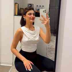 Single Arab woman in Dubai, دبي, United Arab Emirates