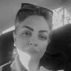 Single Arab woman in Masqat, Oman, Oman