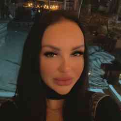 Single Arab woman in Beirut, Lebanon, Lebanon