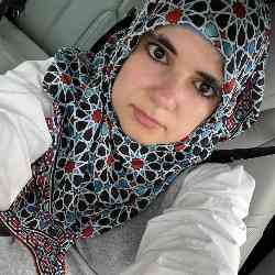 Single Arab woman in San Francisco, CA, United States