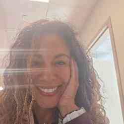 Single Arab woman in Verona, NJ, United States