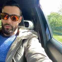 Single Arab man in Leeds, UK, United Kingdom