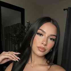 Single Arab woman in São Paulo, SP, Brazil