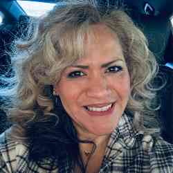 Single Arab woman in Prescott, AZ, United States