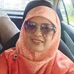Single Arab woman in Kuala Terengganu, Terengganu, Malaysia