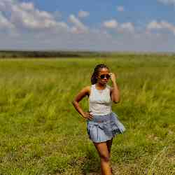 Single Arab woman in Nairobi, Kenya, Kenya