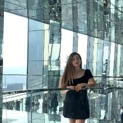 Single Arab woman in Los Angeles, CA, United States