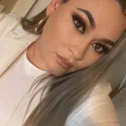 Single Arab woman in Salt Lake City, UT, United States