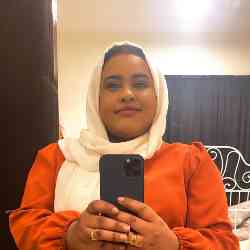 Single Arab woman in Riyadh, Saudi Arabia, Saudi Arabia