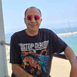 Single Arab man in Levittown, NY, United States