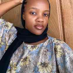 Single Arab woman in Dar es Salaam, Tanzania, Tanzania