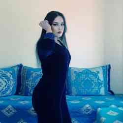 Single Arab woman in Casablanca, Maroc, Morocco