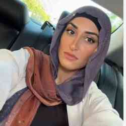Single Arab woman in New York, NY, United States