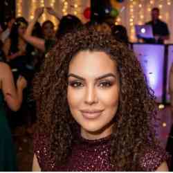 Single Arab woman in Mississauga, ON, Canada