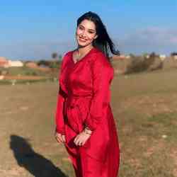 Single Arab woman in Anfa, Maroc, Morocco