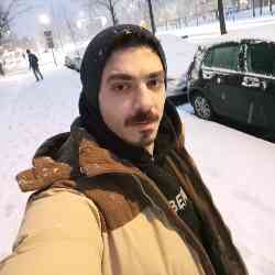 Single Arab man in Rotterdam, Zuid-Holland, Netherlands