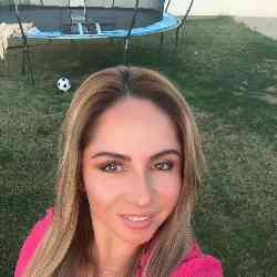 Single Arab woman in El Centro, CA, United States